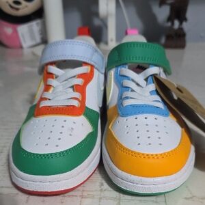 Nike Kids Sneakers - Green, Orange, Blue, Yellow